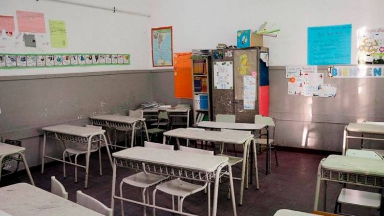 No habrá clases en colegios públicos ni privados de Provincia por el paro